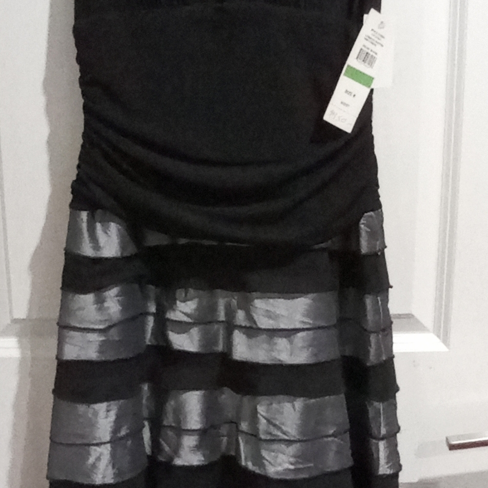 Formal/ Party Dress